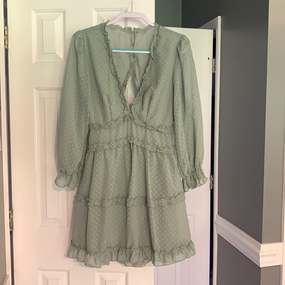 NWOT - Women’s Chiffon Open Back Dress - Medium
